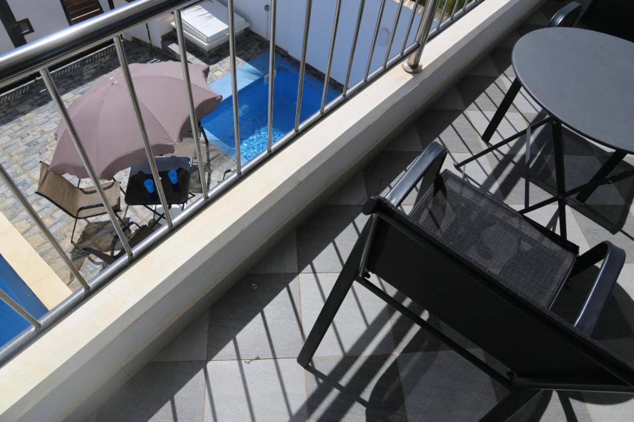 3 Bedroom Family Pool Villa Flic-En-Flac Beach Exterior foto